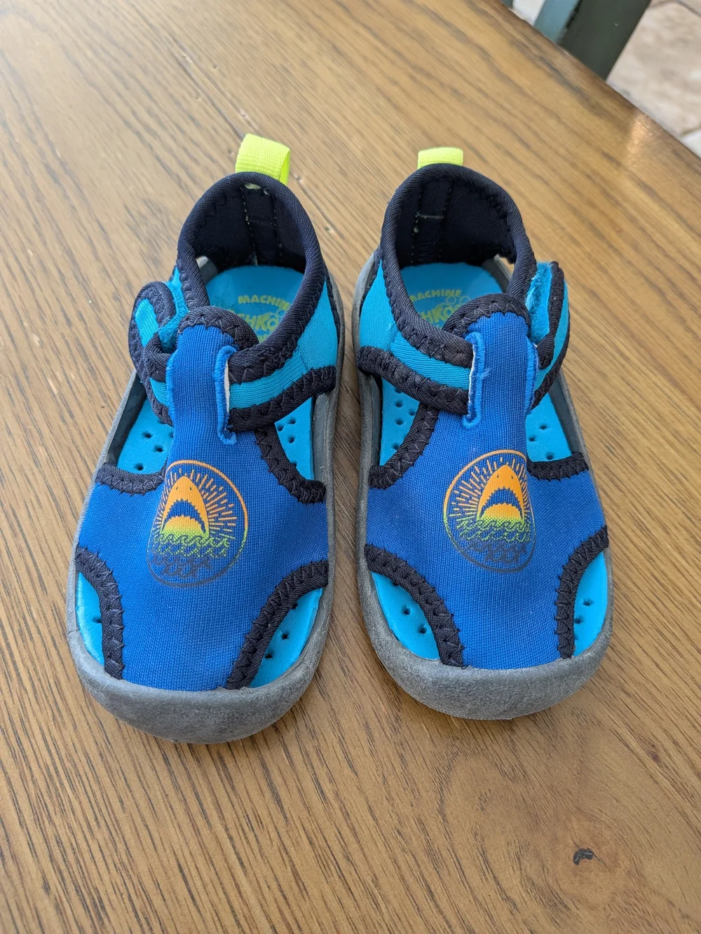OshKosh B'gosh Kids Water Shoes , Toddler Sz. 5